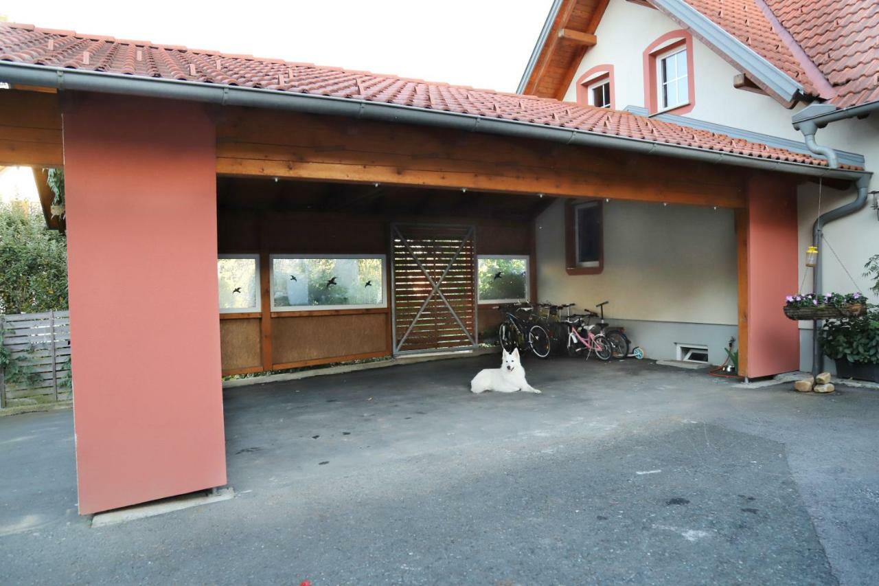 Vila Ferienvierkanthof Brigitte Unterbuch Exteriér fotografie