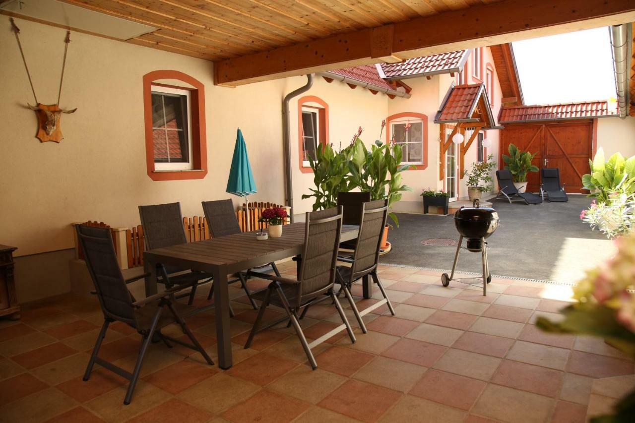 Vila Ferienvierkanthof Brigitte Unterbuch Exteriér fotografie